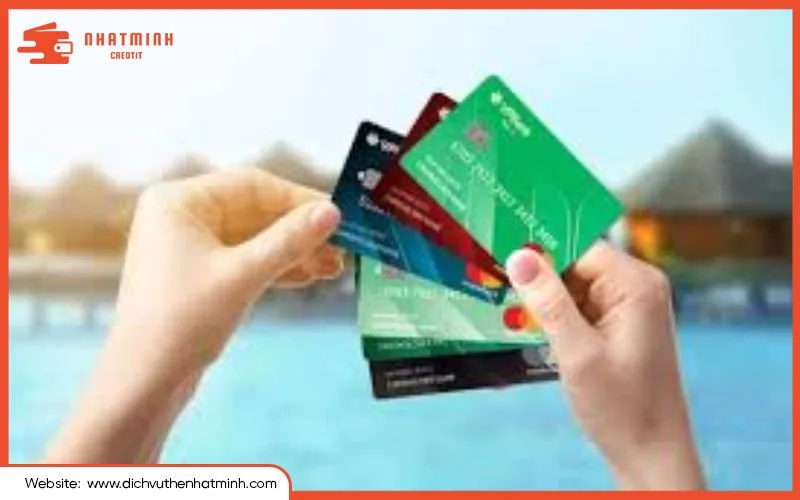 Quy trình rút tiền, đáo hạn thẻ tín dụng quận Hoàn Kiếm