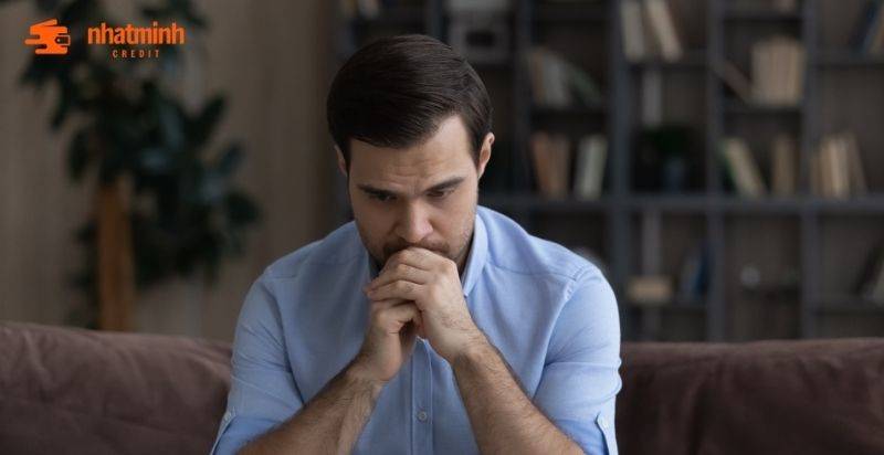 Rủi ro đáo hạn thẻ tín dụng